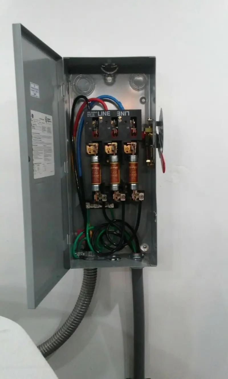 Three-phase disconnect switch installed for Smoke Detector Installation in Brielle